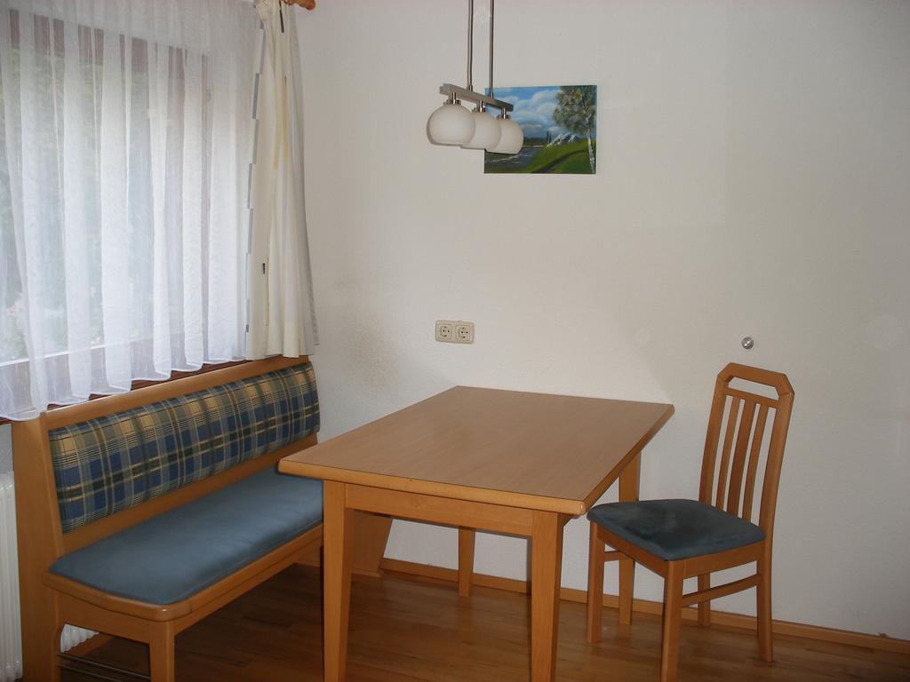 Haus Ausserbach Gaschurn Ruang foto