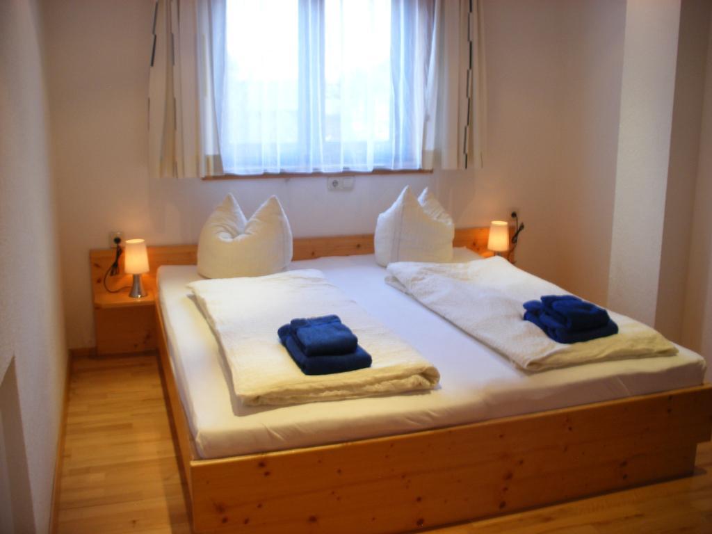 Haus Ausserbach Gaschurn Ruang foto
